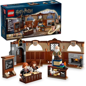 LEGO Harry Potter Hogwarts Castle: Charms Class Building Toy – Wizard Kids Toy for Boys and Girls, Fans of Harry Potter, Ages 8+ – Gift Idea for Birthdays – 76442