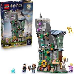 LEGO Harry Potter Luna Lovegood’s House Building Toy for Girls & Boys – Pretend Play & Display Book Shelf or Bedroom Decor for Kids, Ages 10+ – W/Luna’s Hare Patronus – Gift Idea for Birthdays – 76467