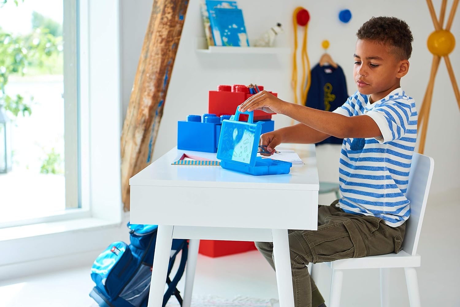 image:imageRoom Copenhagen LEGO Sorting Box toGo Travel Case with Organizing Dividers Red 40870001Red