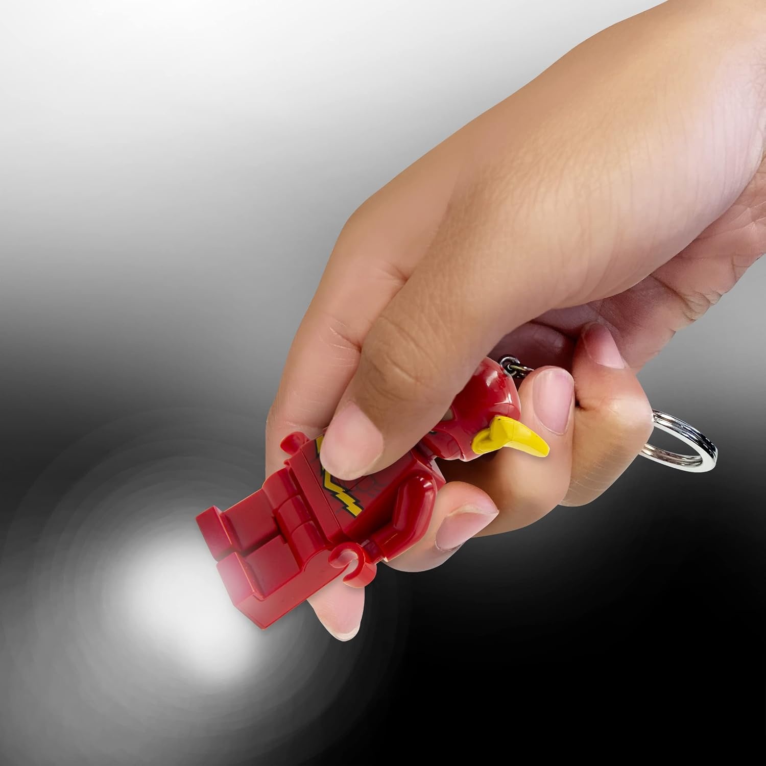 image:imageLEGO DC Super Heroes The Flash Keychain Light KE65H ExtraLarge 3 Inch TallRed