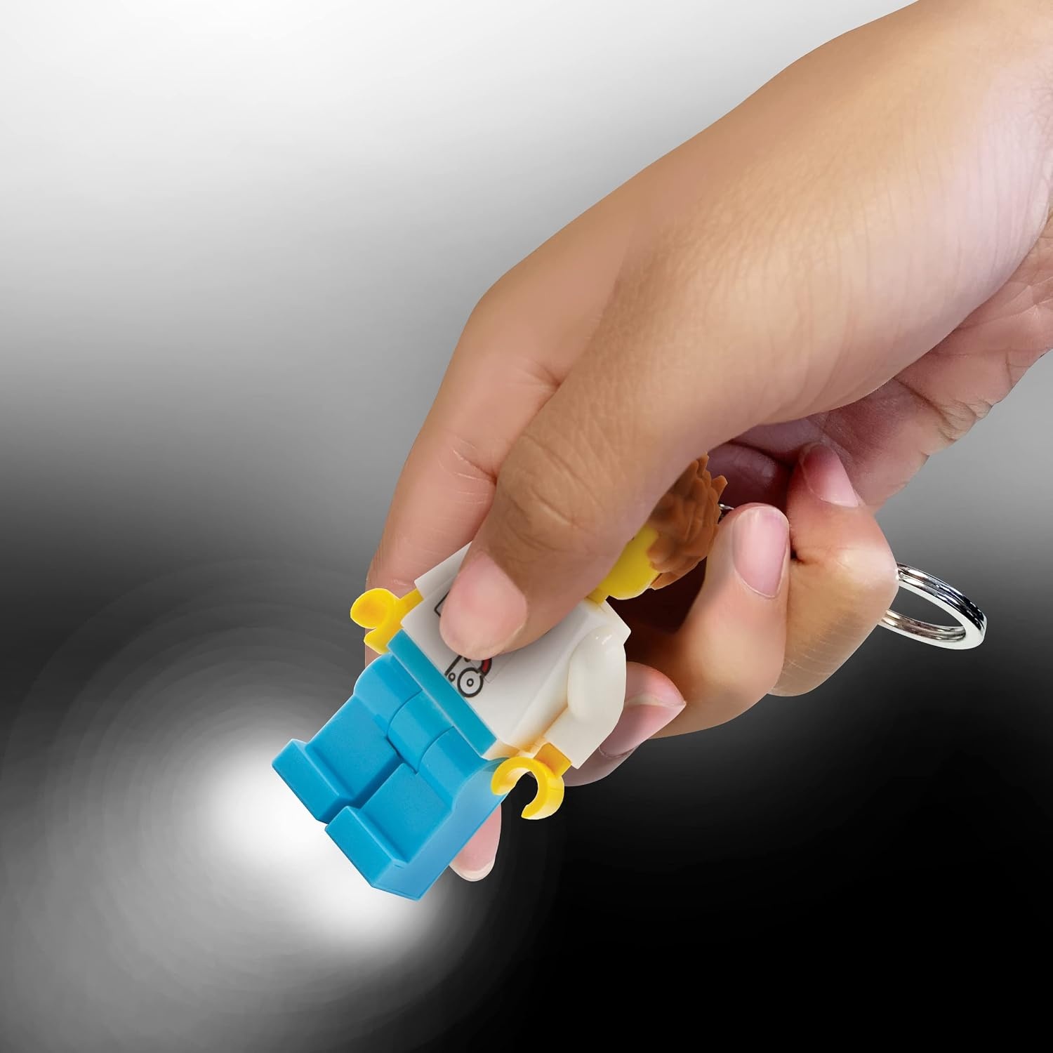 image:imageLEGO Iconic Keyring Torch Height 76mm KE184 2 CR2025 Batteries IncludedMulticolor