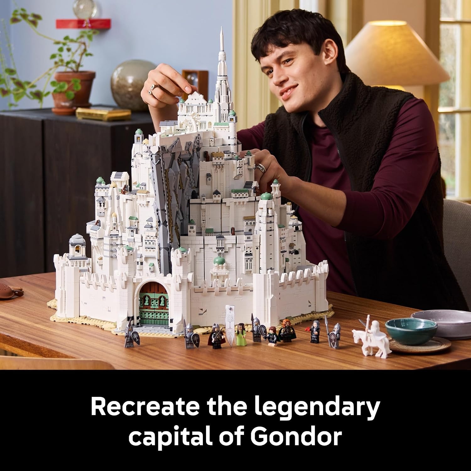 image:imageLEGO Icons The Lord of the Rings Minas Tirith 11377